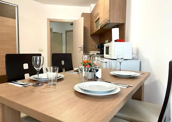 Steps From Gondola Private Underground Parking By Si Apartman Banszko