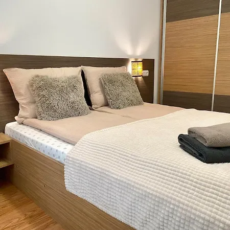 Apartamento Steps From Gondola Private Underground Parking By Si Bansko